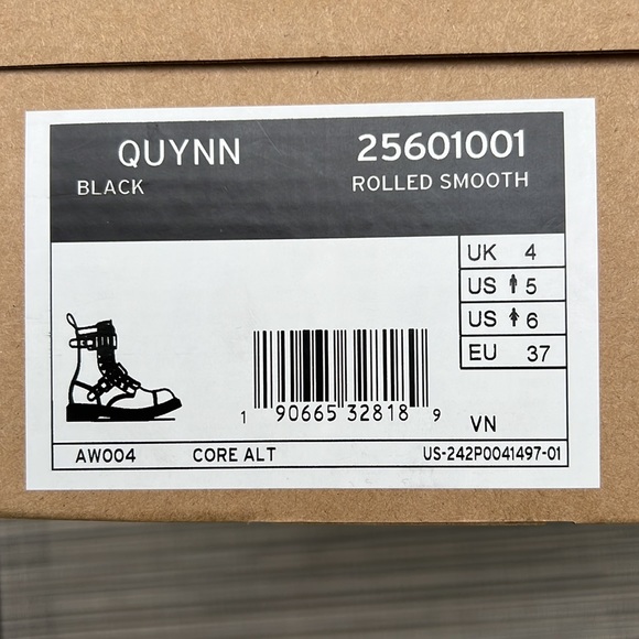 quynn leather buckle boots